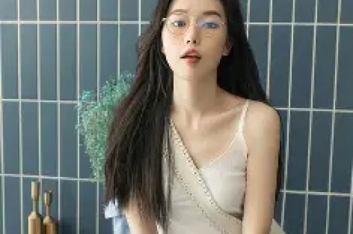 与辉同行销售超千万网红产品“翻车”!海外注册地竟是汽修厂策划:没有故事“就编嘛”